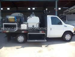 thumb 2002 FORD E350 CAMION CON EQUIPO FUMIGADOR i