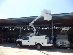 2010 FORD F550 GRUA CANASTILLA DE 43 13.11 M i