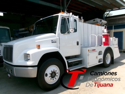 1996 FREIGHTLINER FL70 CAMION ORQUESTA
